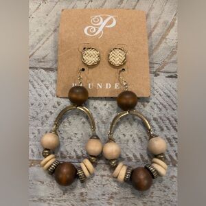 PLUNDER BOHO WOOD ANTIQUE GOLD DANGLE & STUDS EARRINGS